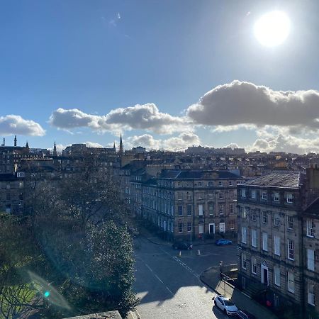 New Town Apartment With Castle View Edinburgh Dış mekan fotoğraf