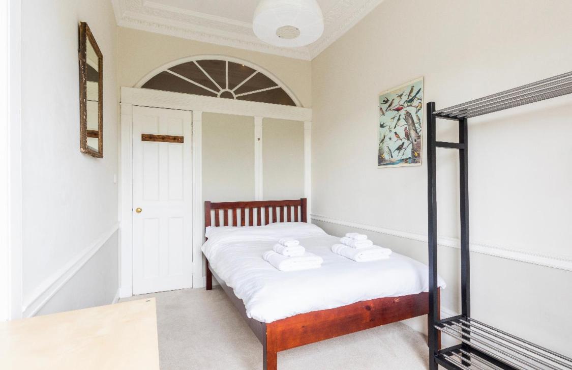 New Town Apartment With Castle View Edinburgh Dış mekan fotoğraf